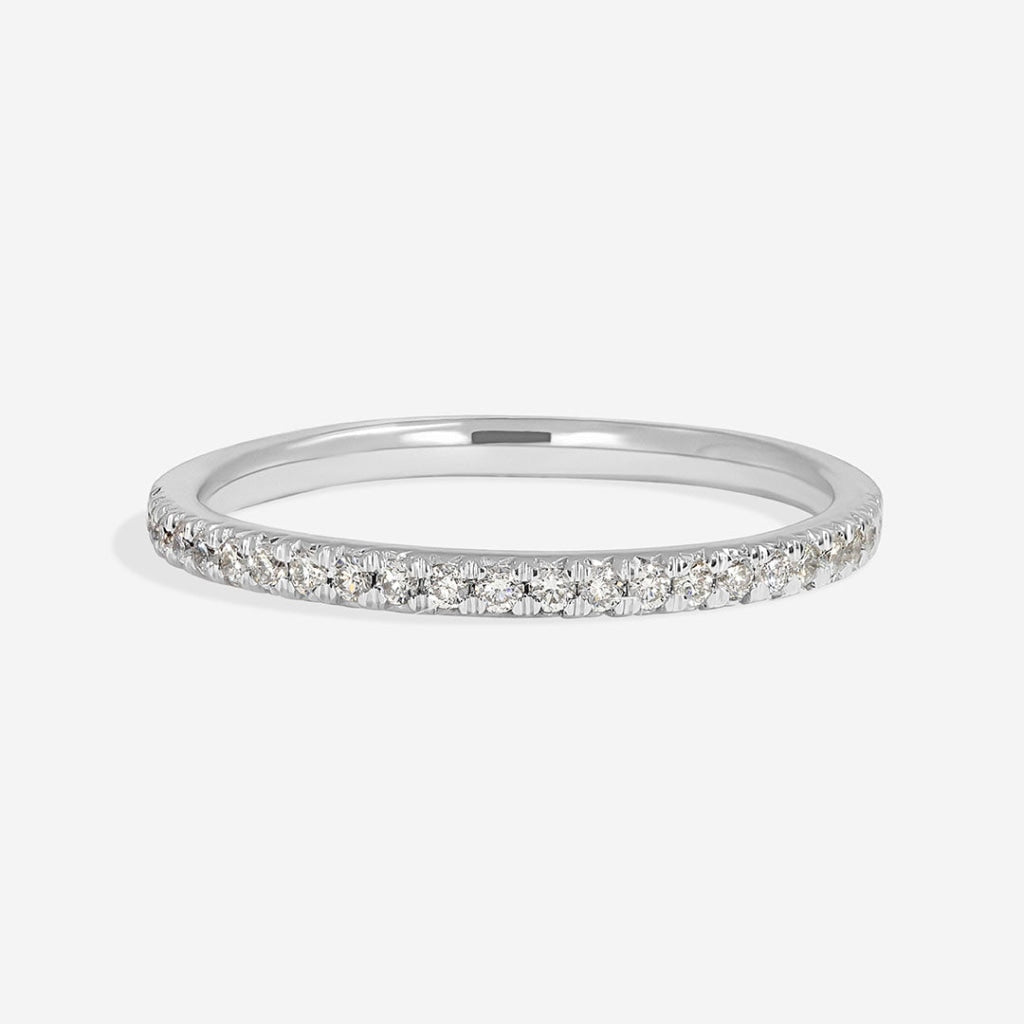Fishtail - 1.5mm diamond wedding ring in white gold