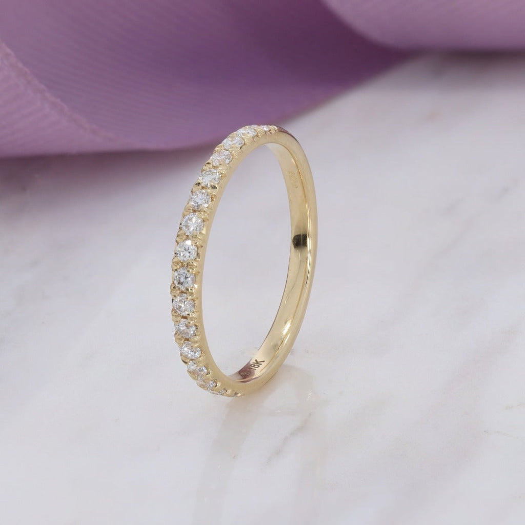 Diamond set wedding ring
