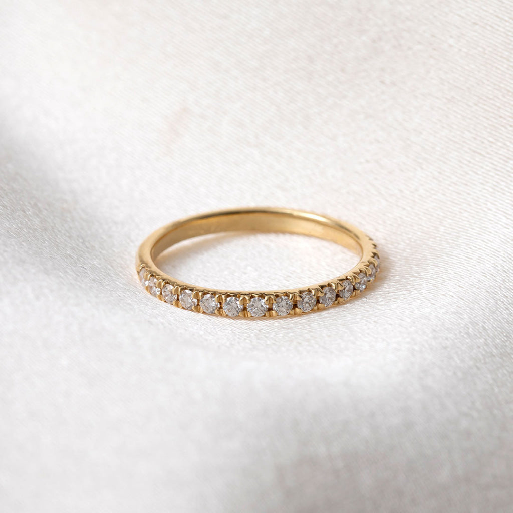 Fishtail - 1.8mm | Natural Diamond Wedding Ring in 18ct