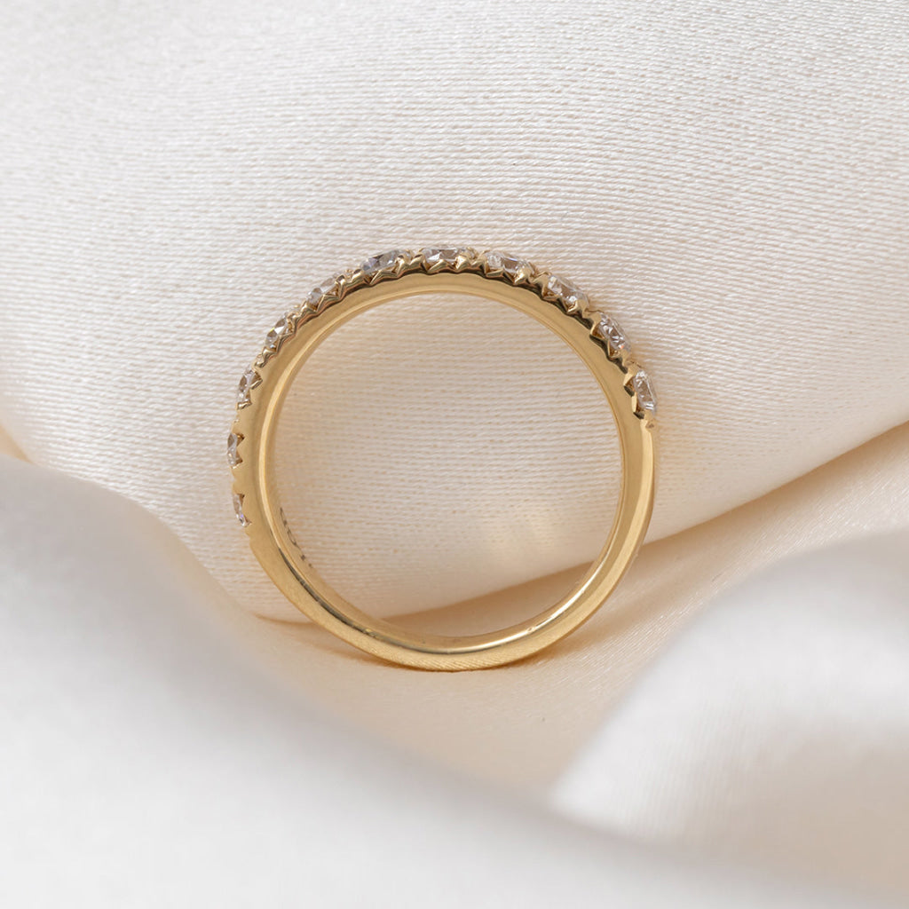 Fishtail 1ct | Lab Grown Diamond Eternity Ring in 18ct Gold