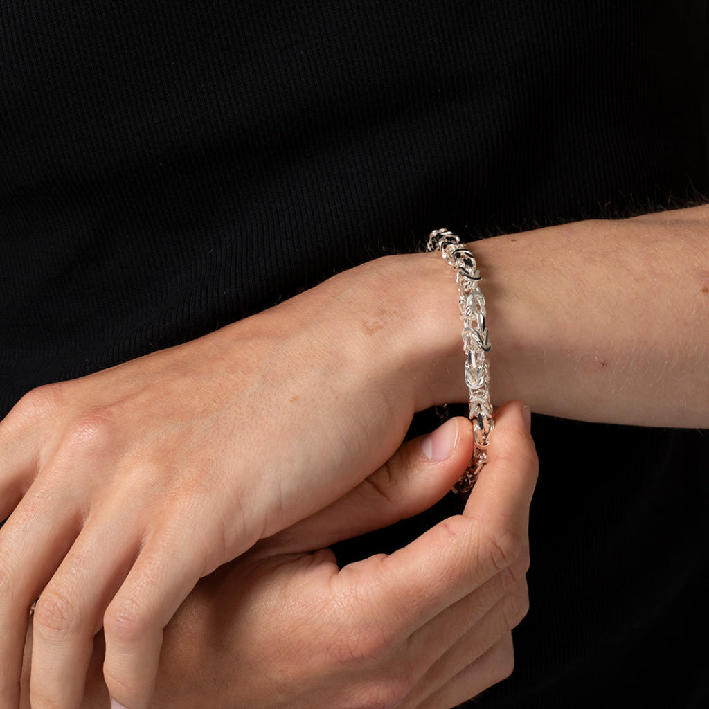 Flynn | Sterling Silver Gents Byzantine Bracelet - Bracelet