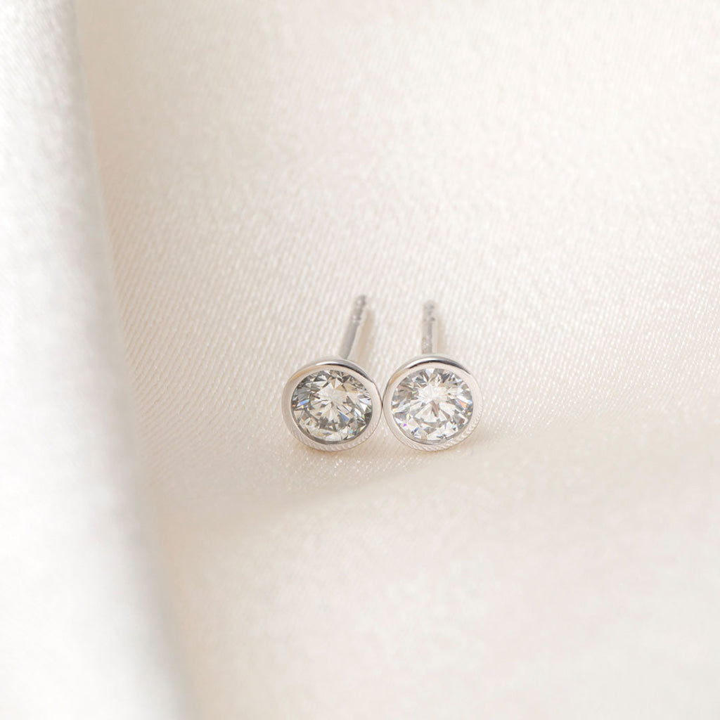 FREDA - 0.50ct | Bexel set Lab Grown Diamond Earrings