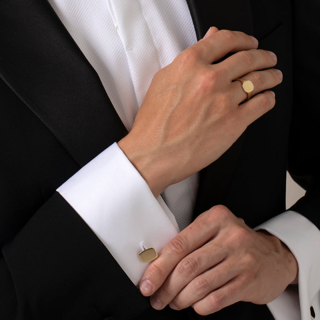 Gents Cushion Signet Ring | 9ct Gold - Rings