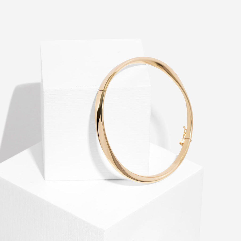 Goddess Bangle | 9ct Gold