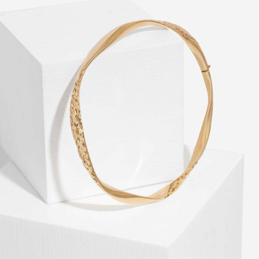 Goddess DC Bangle | 9ct Gold