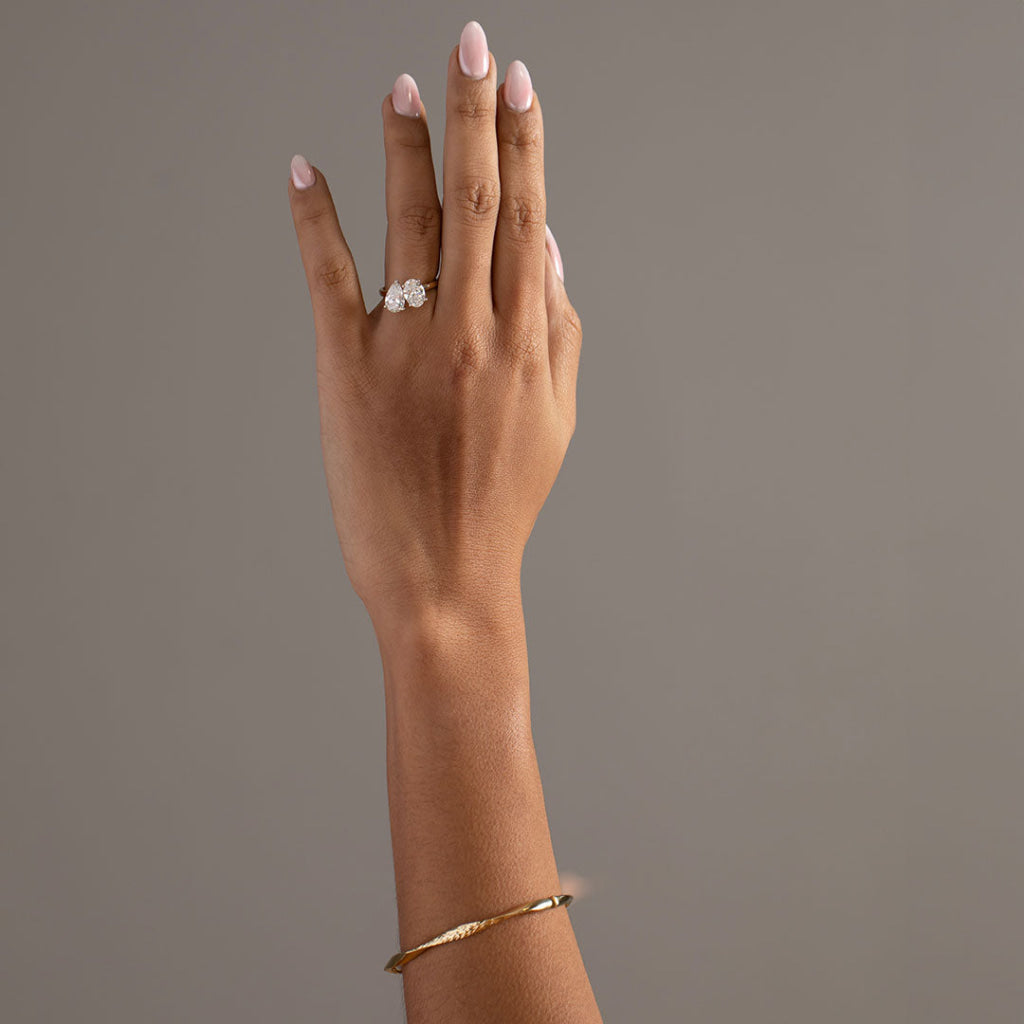 Goddess DC Bangle | 9ct Gold - Bracelet