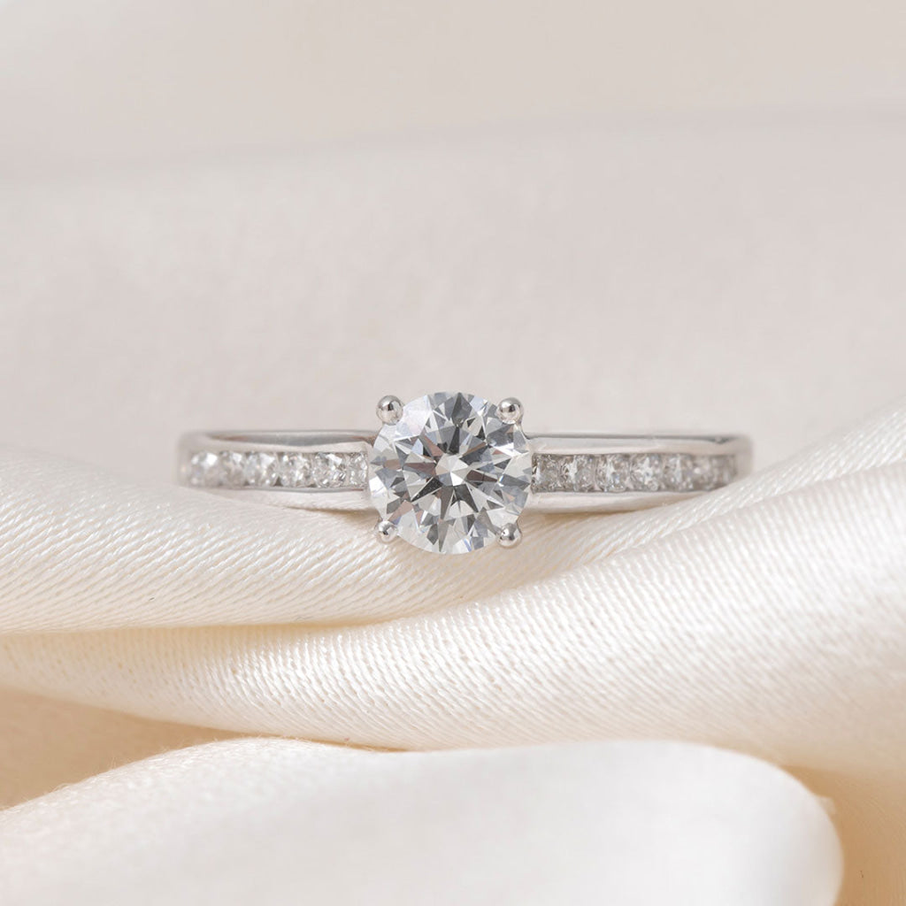 HARLOW 1ct | Round Solitaire Lab Grown Diamond Engagement