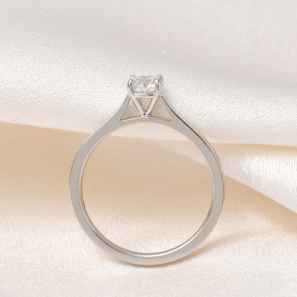 HARMONY | Round Solitaire Diamond Set in 18ct White Gold
