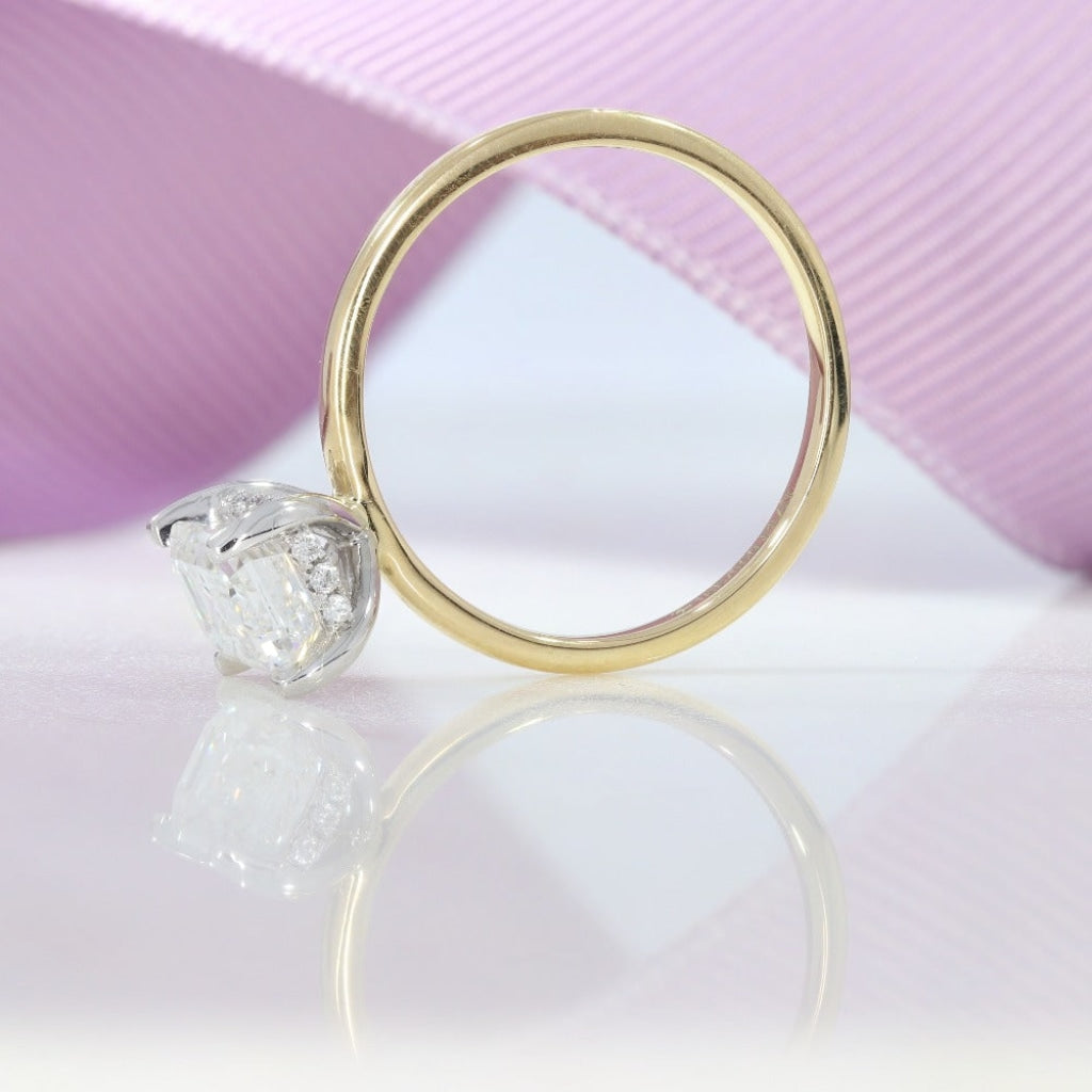 FIONN | Lab Grown Diamond Engagement Ring side view