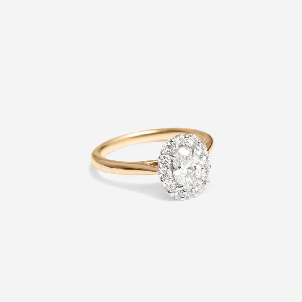 HEATHER | Oval Halo Lab Diamond Set in 18ct Gold 1.00ct