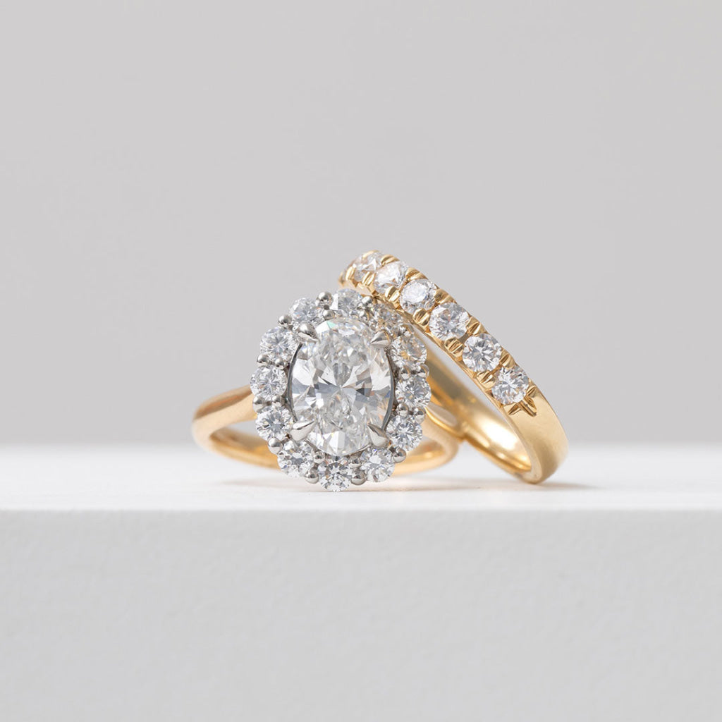 HEATHER 3ct | Oval Halo Lab Grown Diamond Engagement Ring