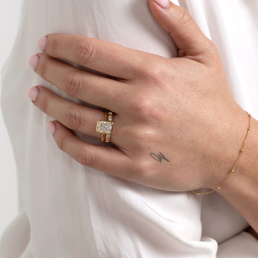 HEIDI | Natural Diamond Wedding Ring in 18ct Gold - Rings