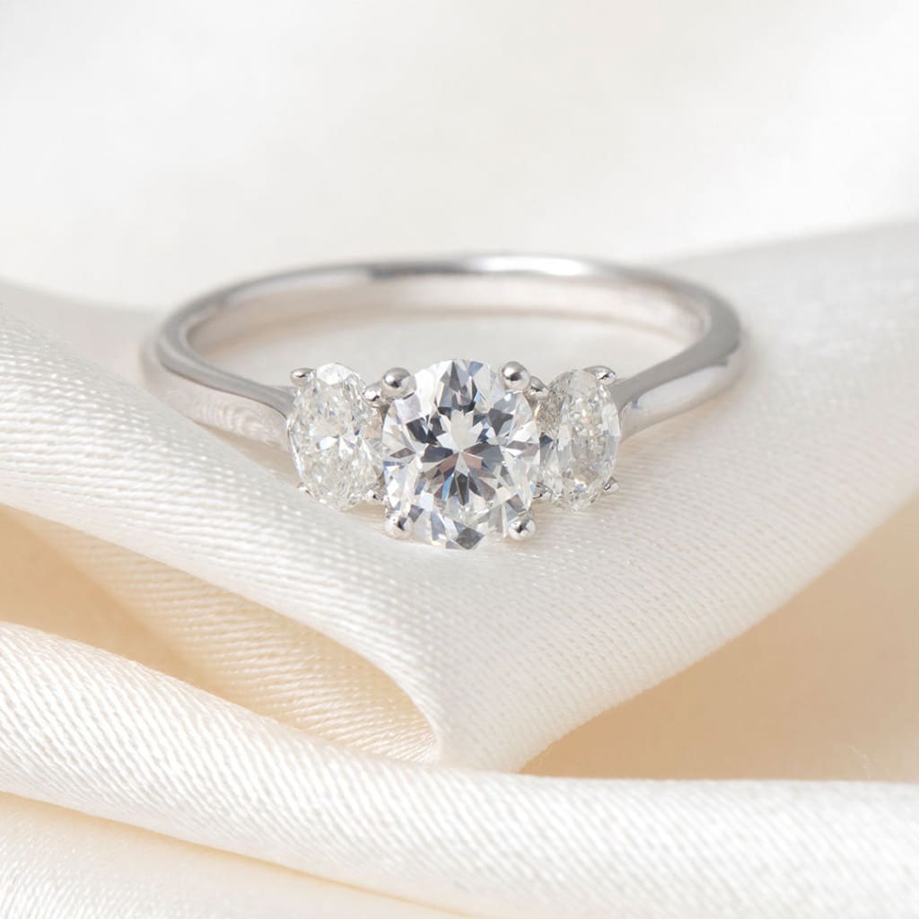 HERA 1.10ct | Oval 3-Stone Diamond Engagement Ring