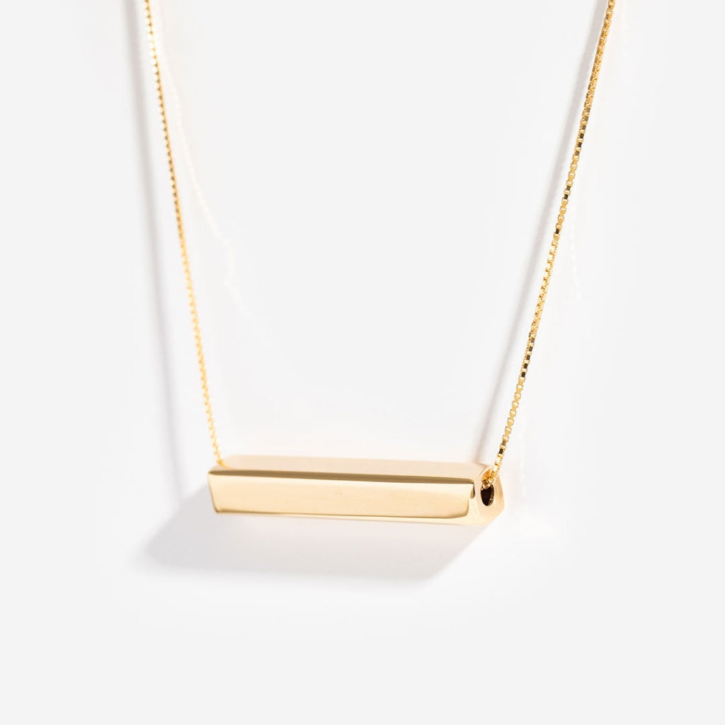 Gold engravable bar necklace