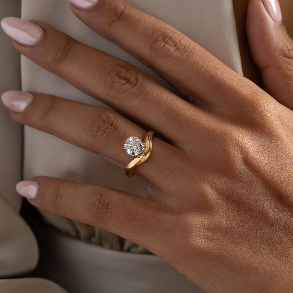 Imelda| Round Solitaire Lab Diamond Set in 18ct Gold 1.50ct