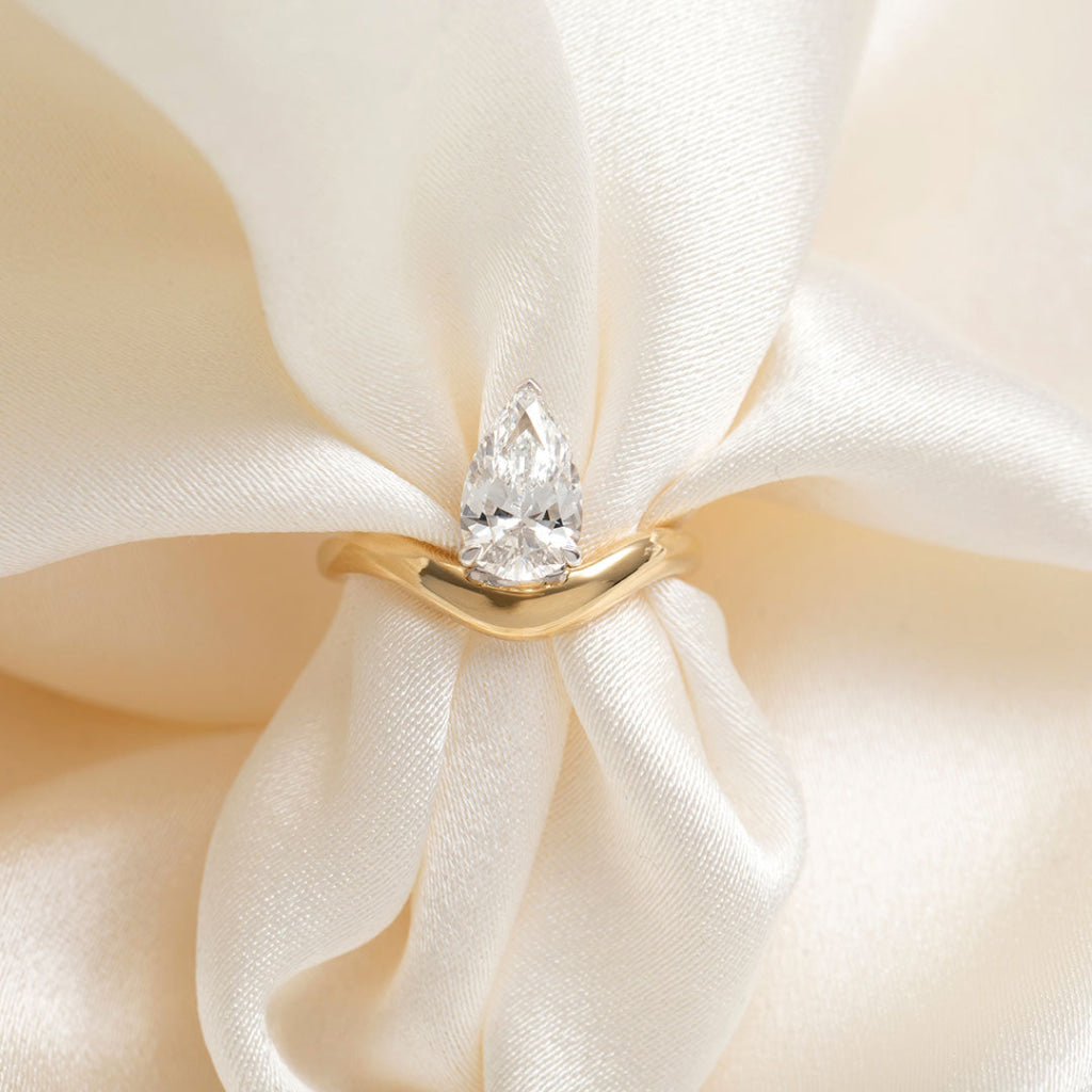 INDIE | Pear Solitaire Lab Diamond Set in 18ct Gold 1.50ct