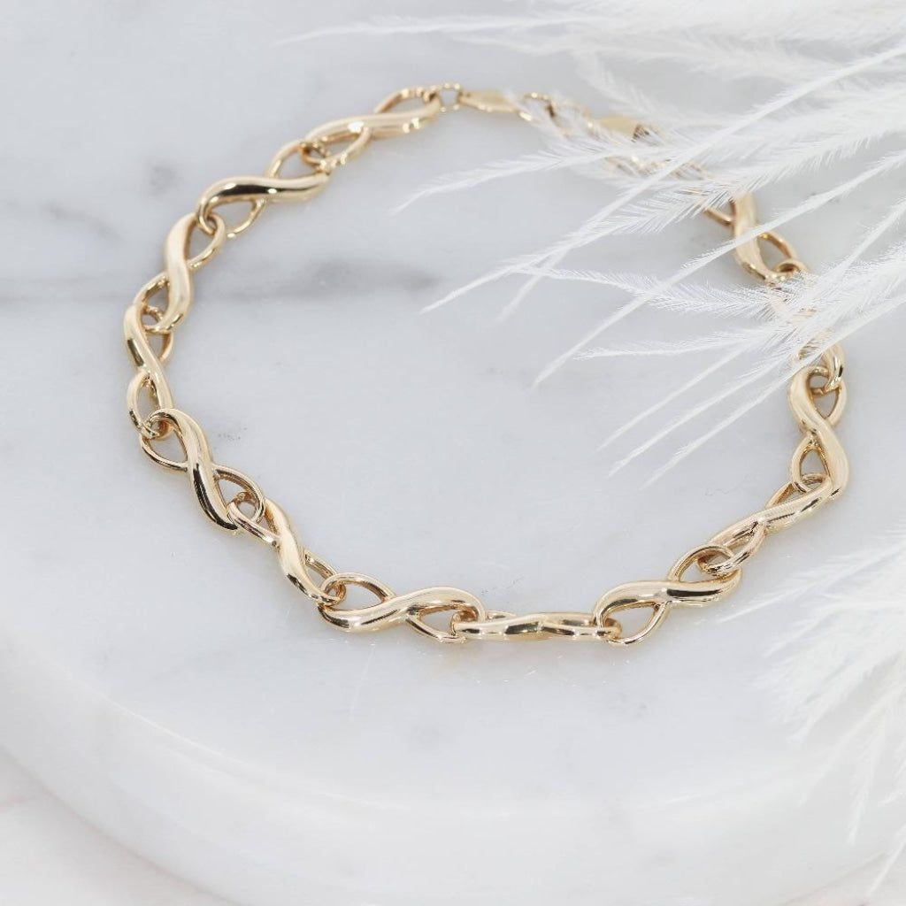 Ladies Gold Bracelet | 9ct Gold - Gear Jewellers Dublin 