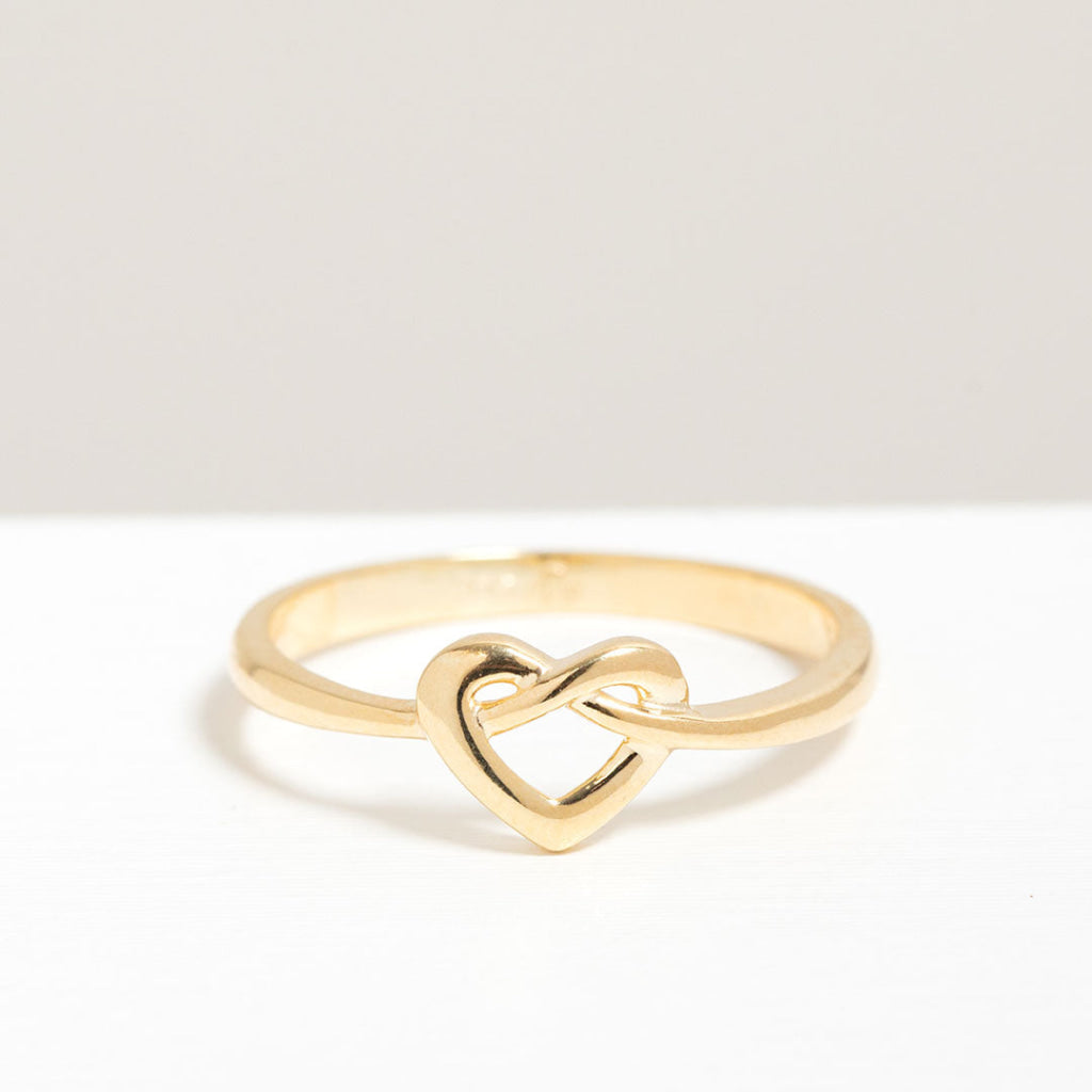 Infinity Heart Ring | 9ct Gold