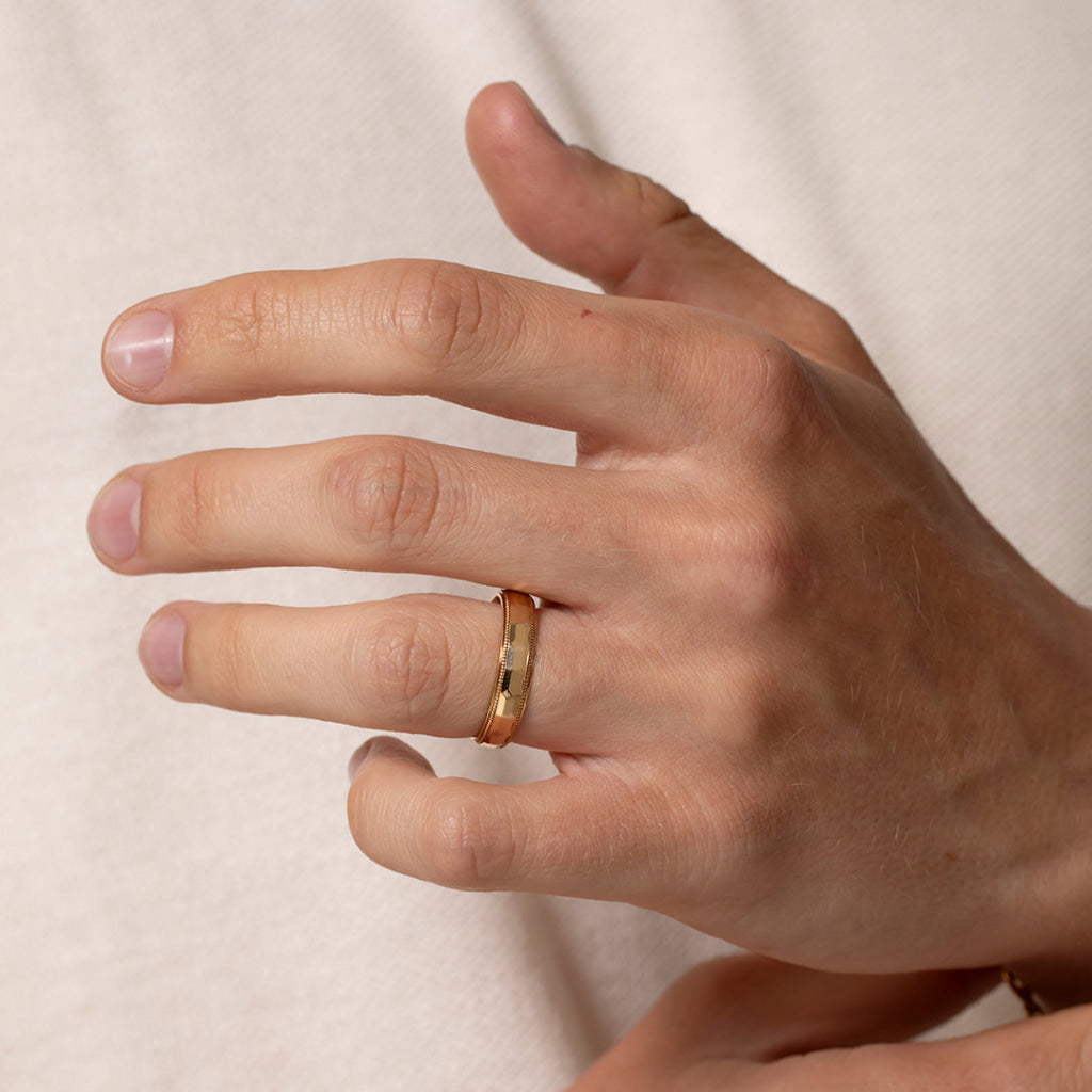 JACKSON 5mm | Men’s Wedding Ring in 9ct Gold - Rings