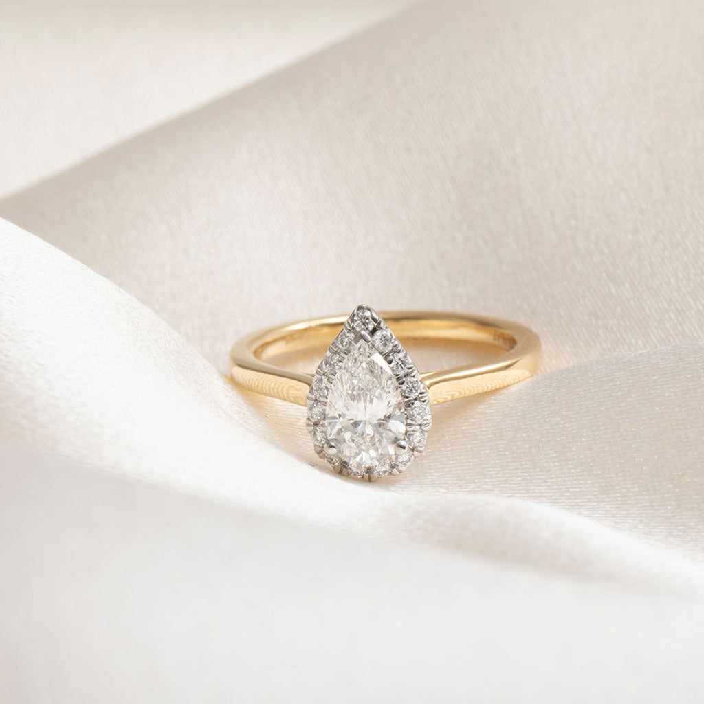 JAMIE | Pear Halo Lab Diamond Set in 18ct Gold 0.85ct