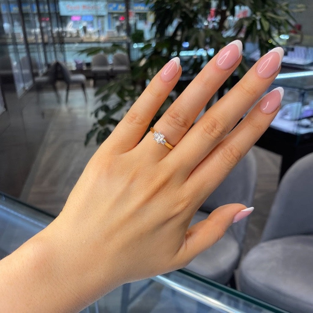 JANE | Diamond Engagement Ring - Gear Jewellers Parnell Street Dublin  hand photo