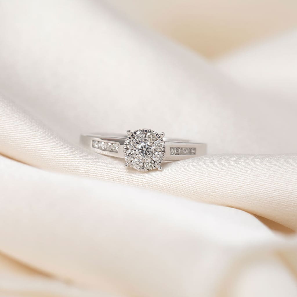 JESS 0.35ct | Cluster Diamond Engagement Ring in 9ct White