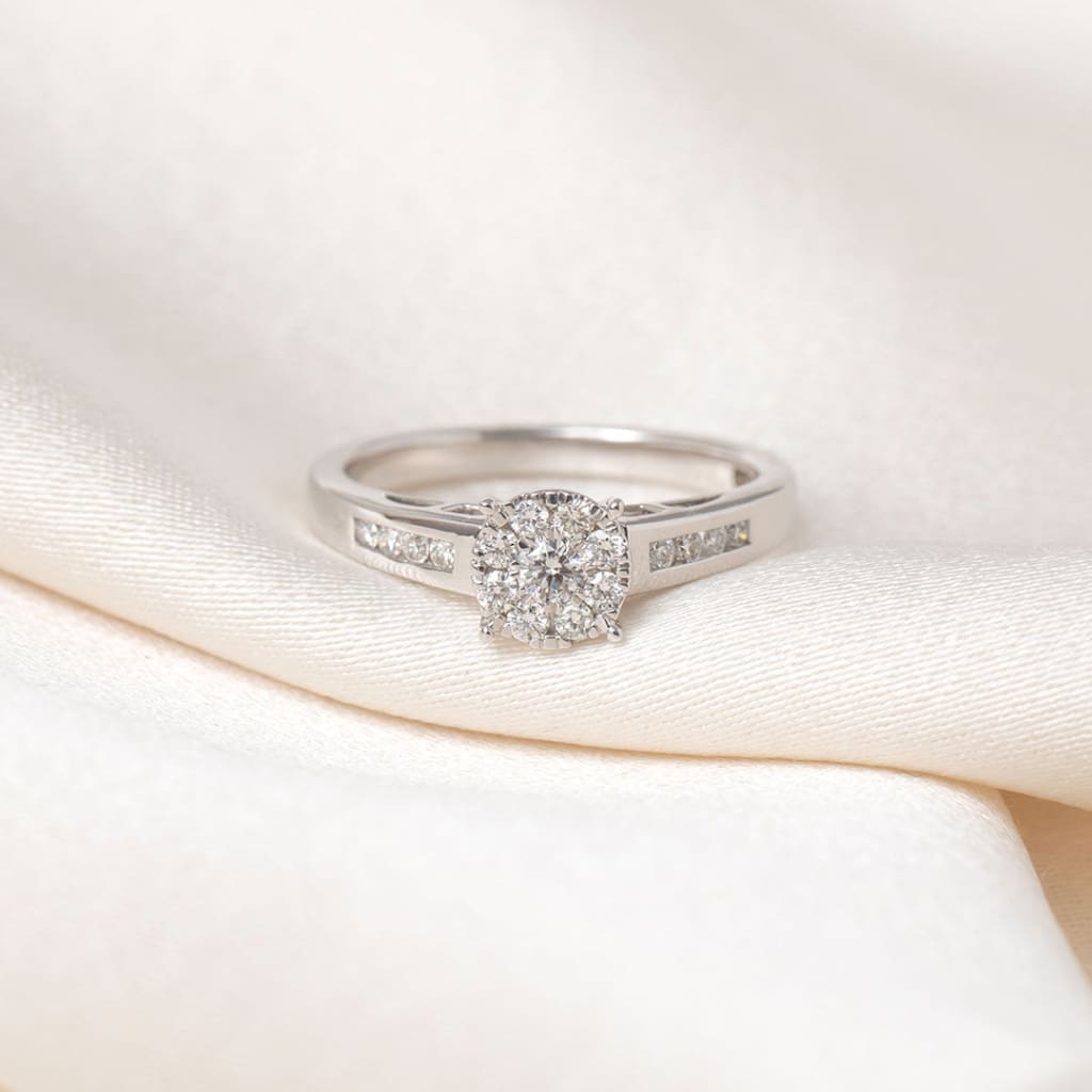 JESS 0.35ct | Cluster Diamond Engagement Ring in 9ct White