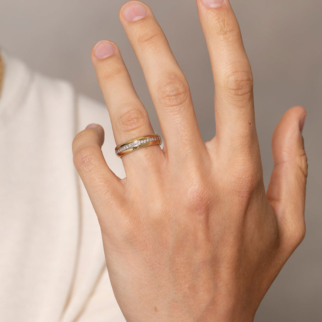 JULIEN | Men’s Diamond Engagement Ring in 9ct Gold - Rings