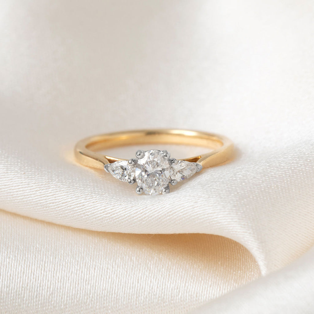 KAI 0.60ct | Oval 3-Stone Natural Diamond Engagement Ring
