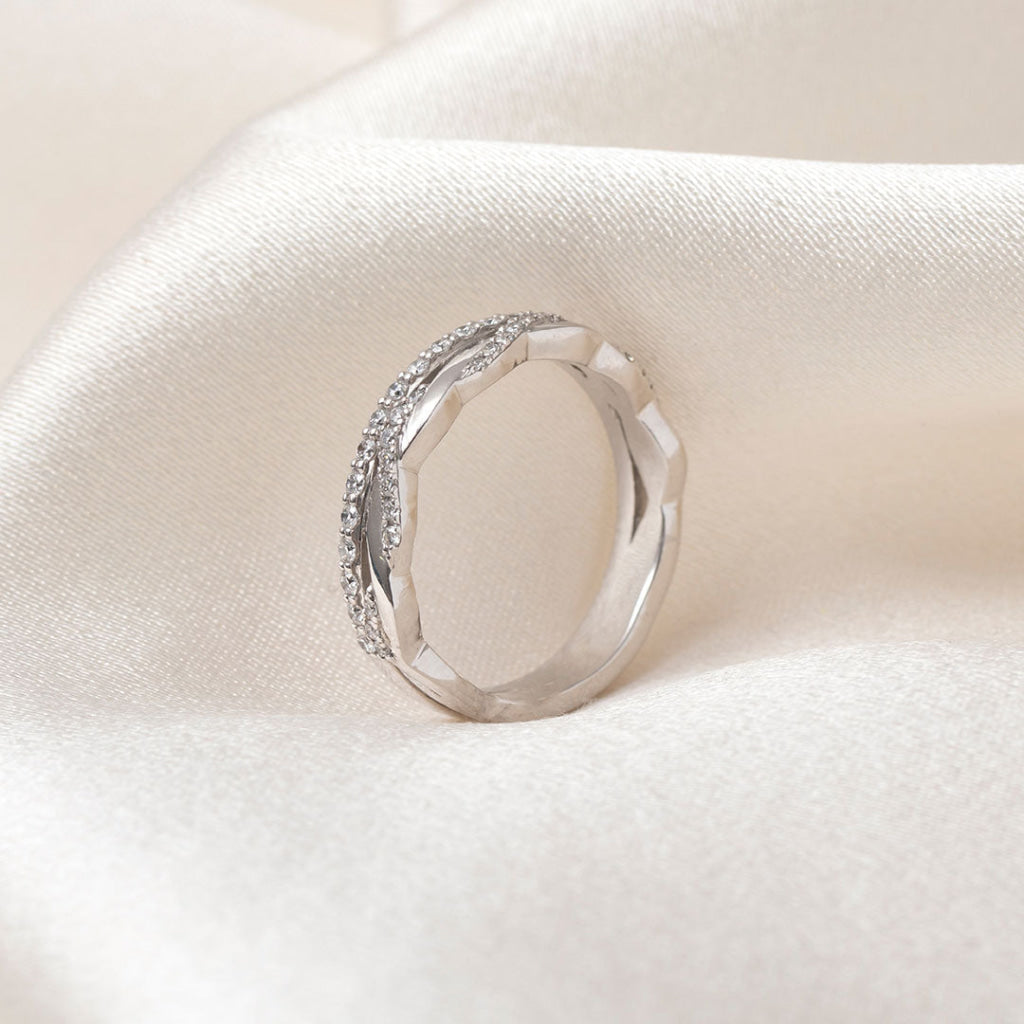 KELPIE | Diamond Wedding Ring in 18ct White Gold M Rings