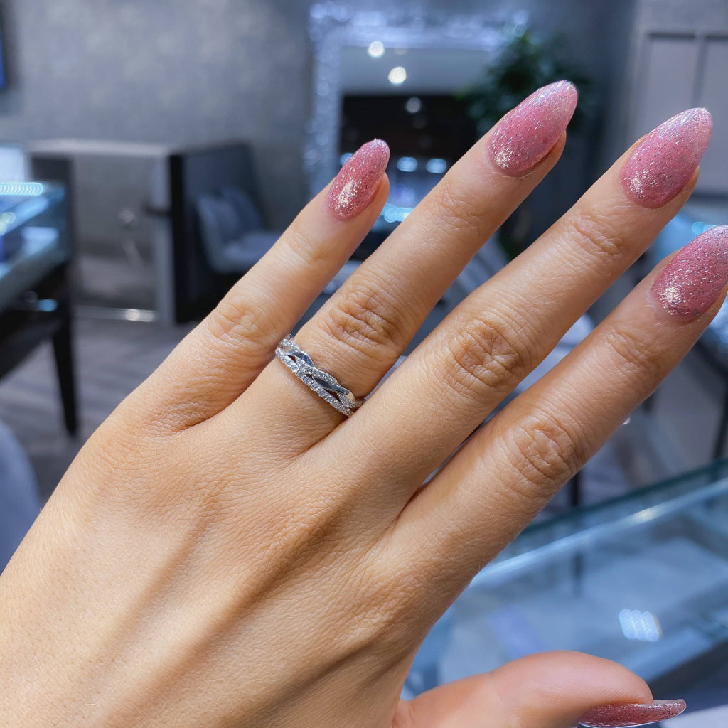 Diamond Wedding Ring | 18ct White Gold - Gear Jewellers Parnell Street Dublin 