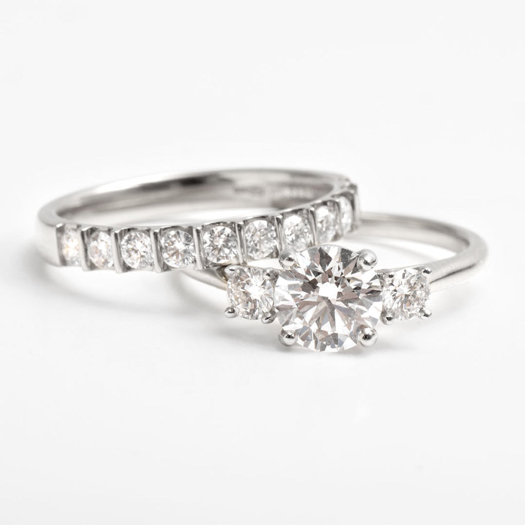 KINVARA 1.25ct | Round 3-Stone Lab Diamond Set in Platinum