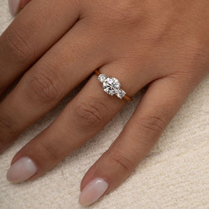 KINVARA 1.25ct | Round 3-Stone Lab Grown Diamond Engagement Ring in 18ct Gold