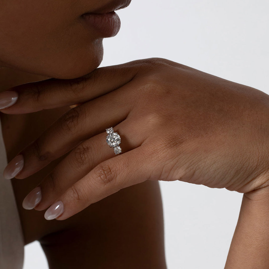 KINVARA 2.30ct | Round 3-Stone Lab Grown Diamond Engagement