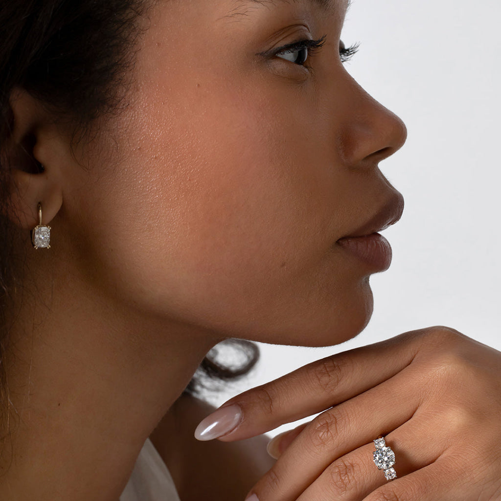 KINVARA 2.30ct | Round 3-Stone Lab Grown Diamond Engagement