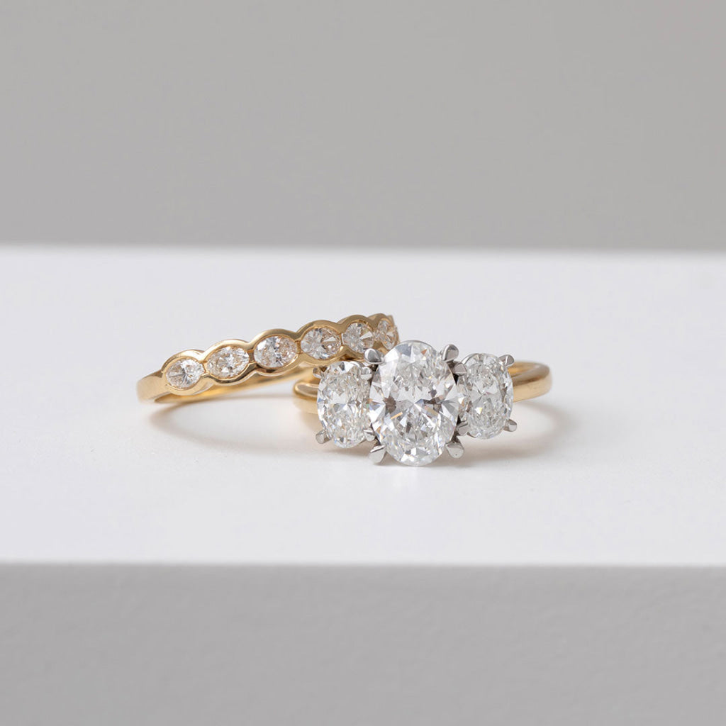 LADY | Natural Diamond Wedding Ring in 18ct Gold - Rings
