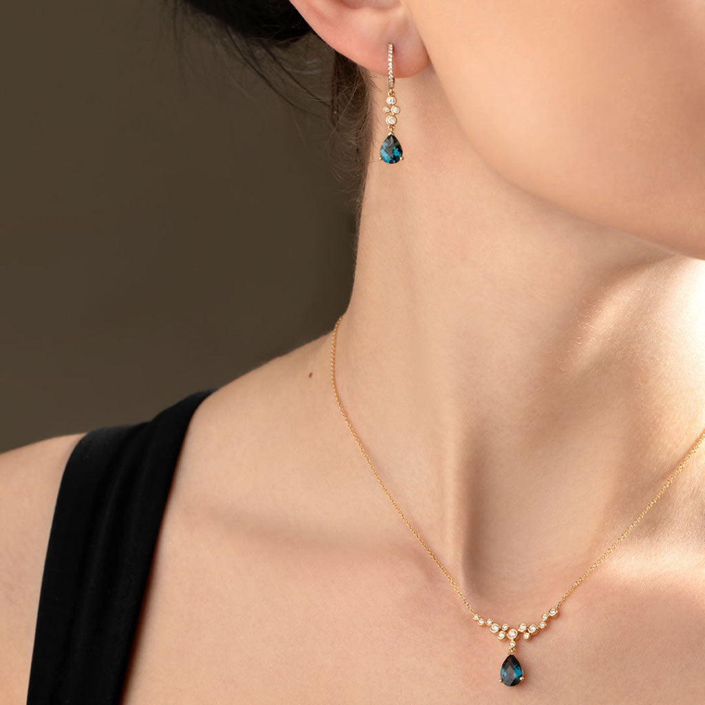 Laguna | 9ct Gold London Blue Topaz and Diamond Necklace
