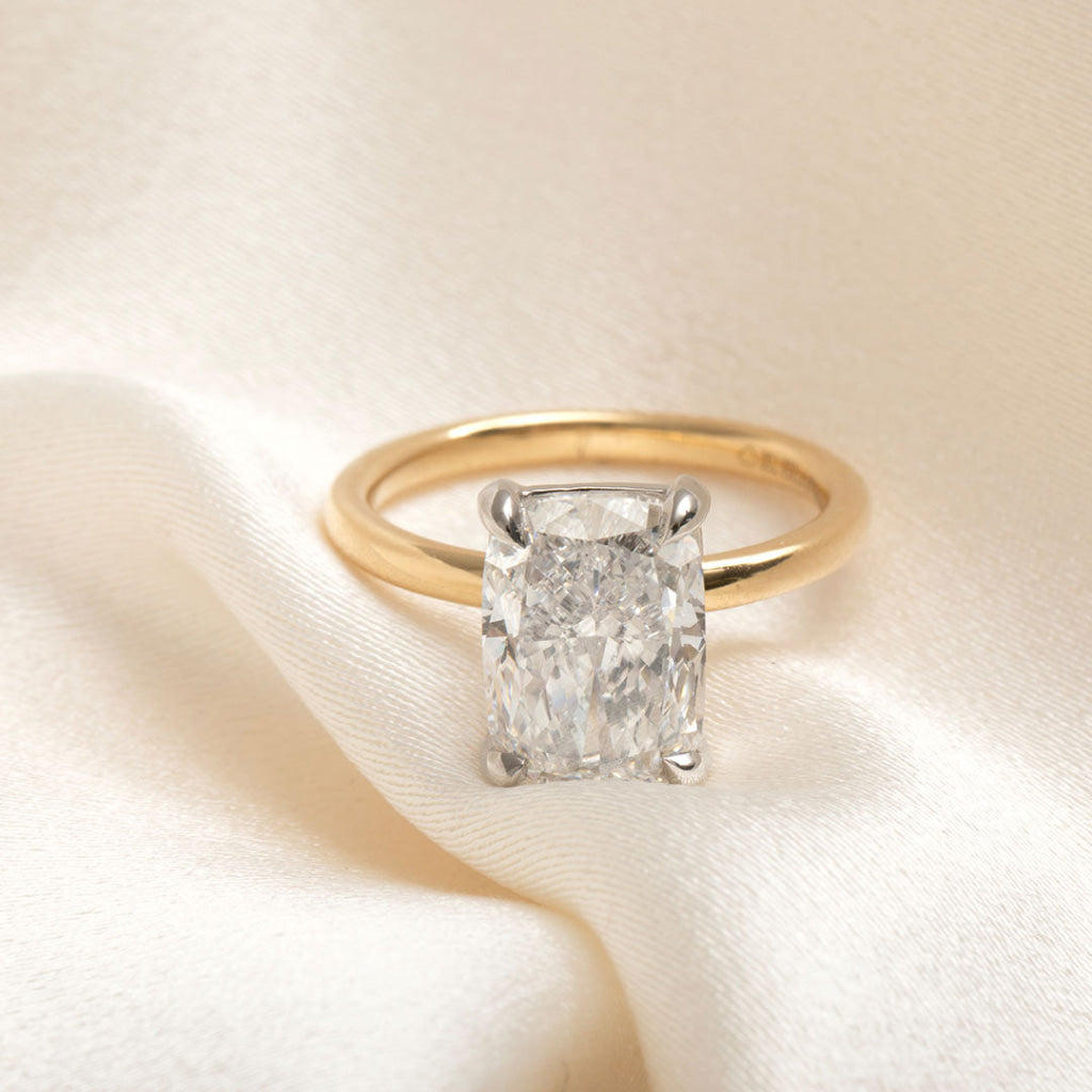 Lana 4ct | Cushion Solitaire Lab Diamond Set in 18ct Gold