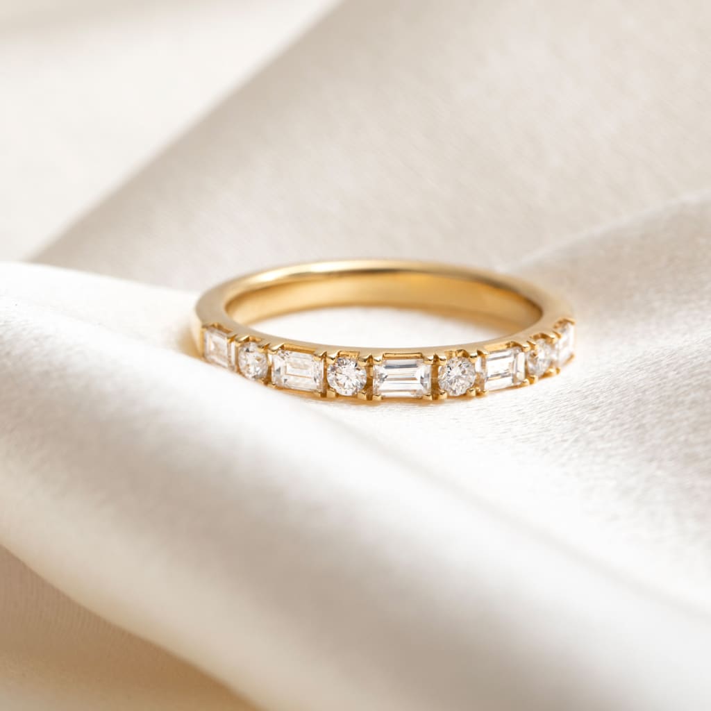 close up of diamonds on yellow band