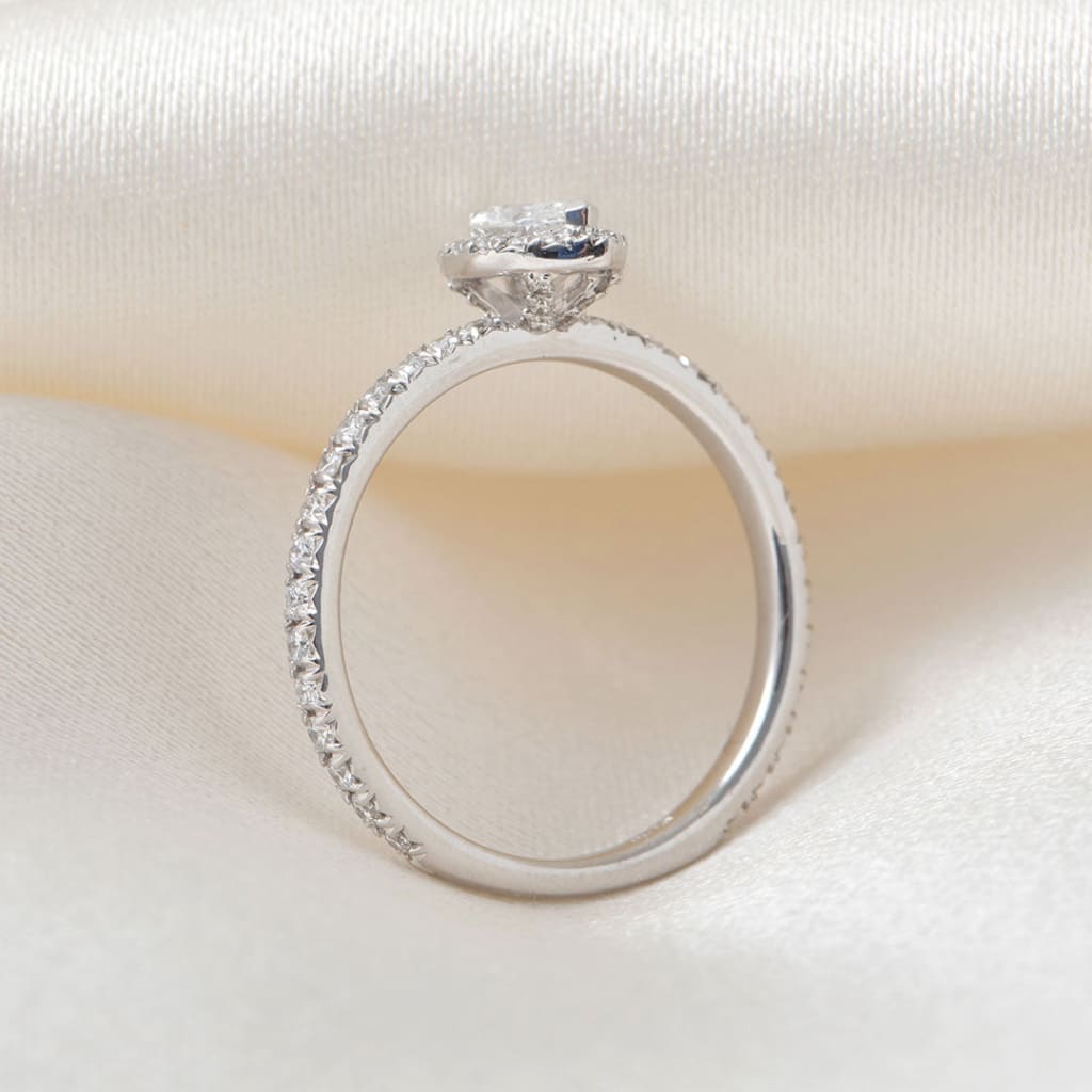 LEAH 0.70ct | Marquise Halo Diamond Engagement Ring in 18ct