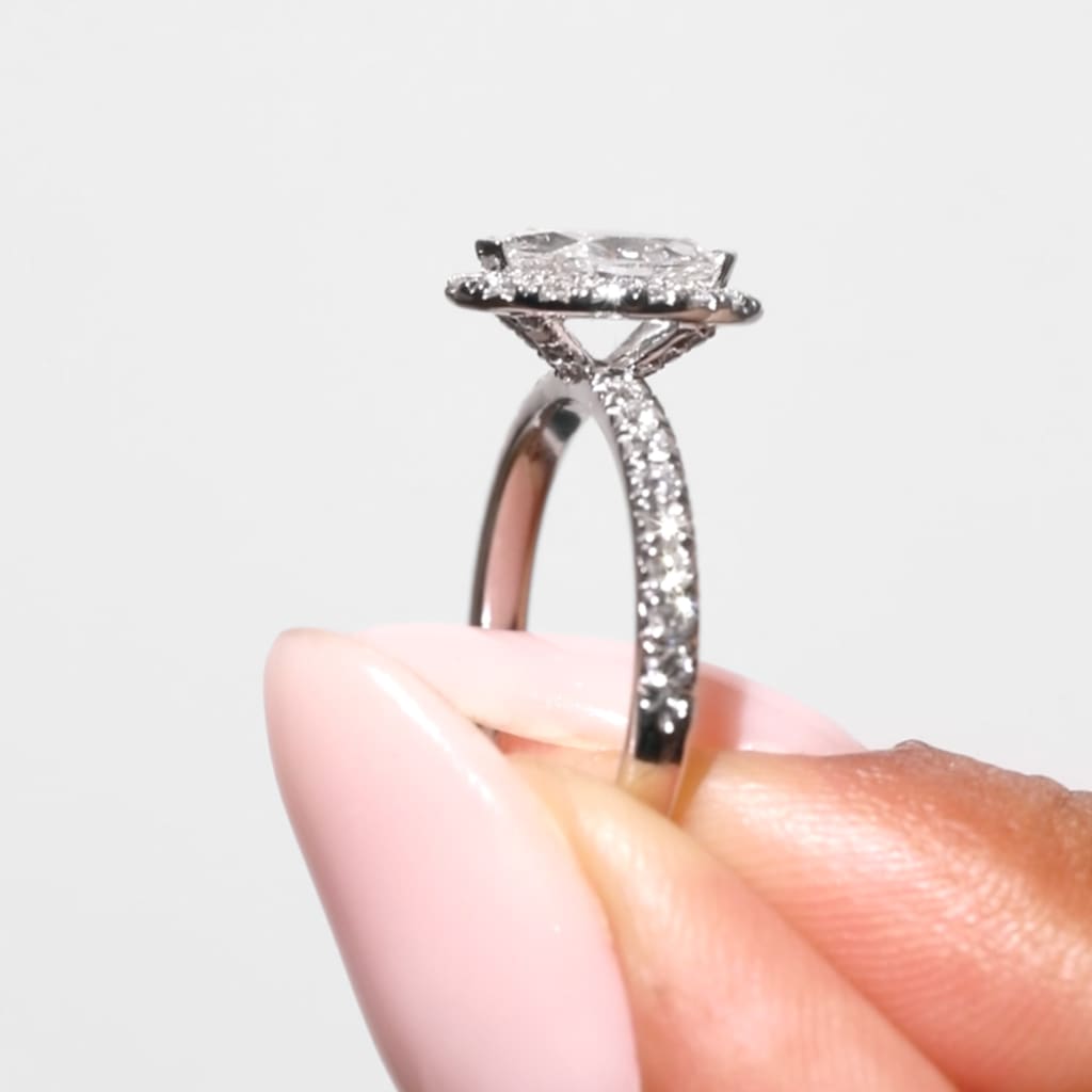 LEAH 1.17ct | Marquise Halo Diamond Set in 18ct White Gold