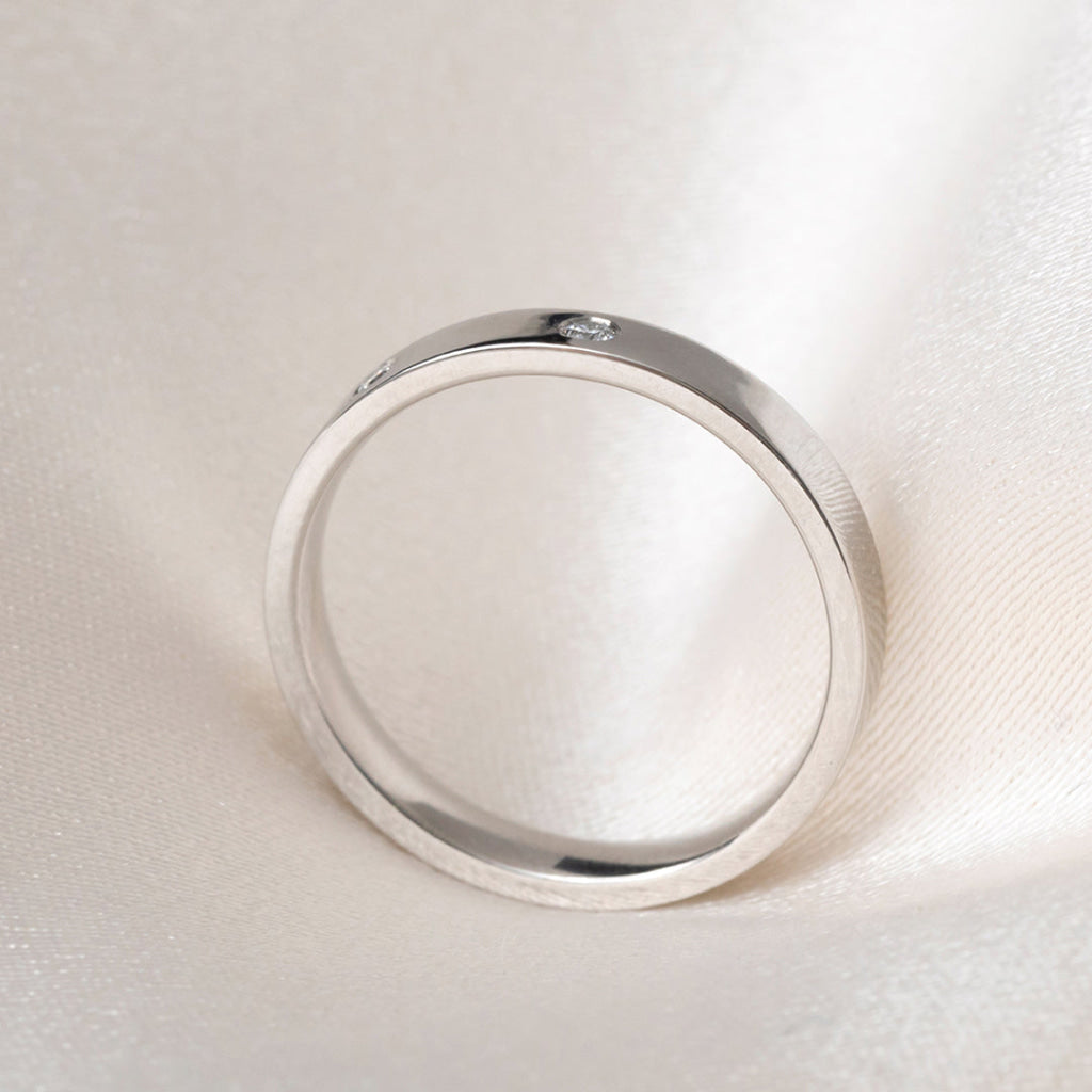LOUISE 3mm | Natural Diamond Wedding Ring in Platinum