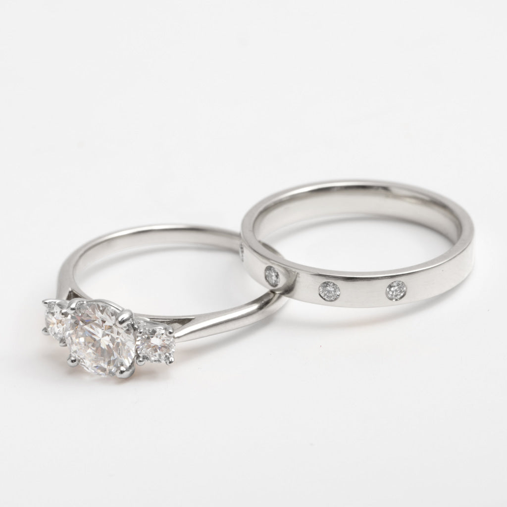 LOUISE 3mm | Natural Diamond Wedding Ring in Platinum
