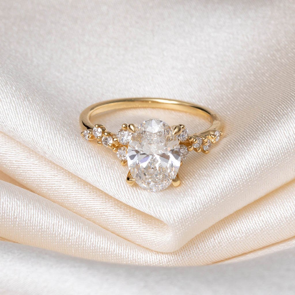 LUCY 2.35ct | Oval Lab Grown Diamond Engagement Ring