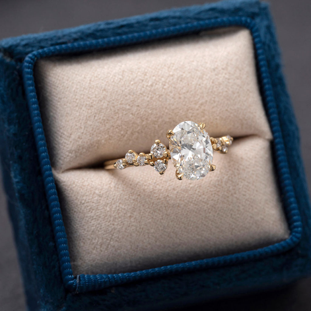 LUCY | Oval Lab Grown Diamond Engagement Ring in 18ct Gold