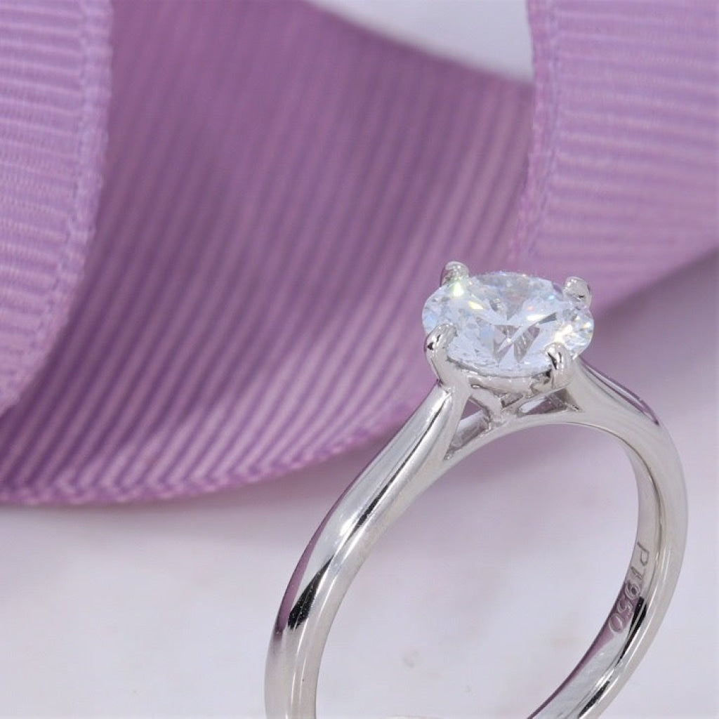 LUCY | Lab Grown Diamond Engagement Ring - Rings