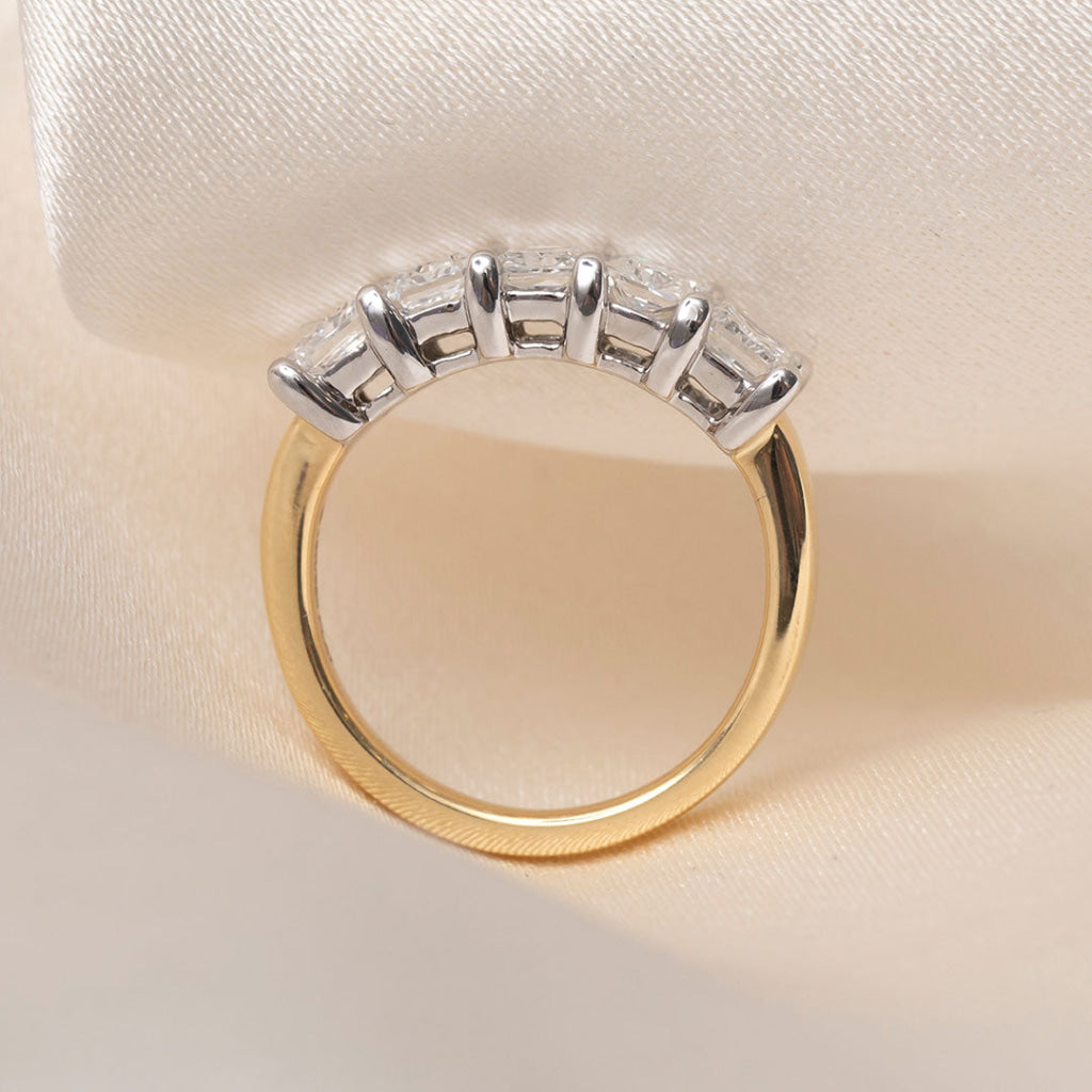 LUMI | Lab Grown Diamond Wedding Ring in 18ct Gold - Rings