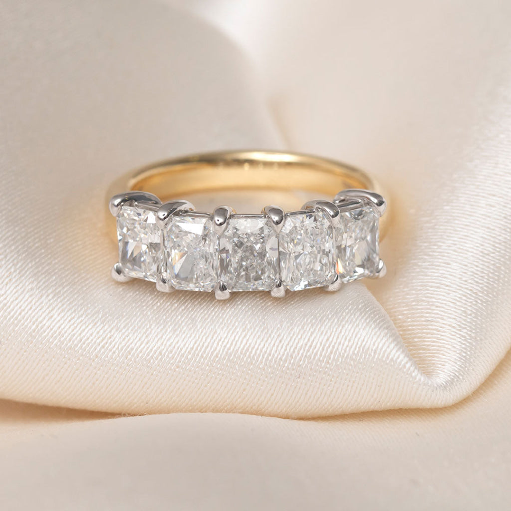 LUMI | Lab Grown Diamond Wedding Ring in 18ct Gold - Rings