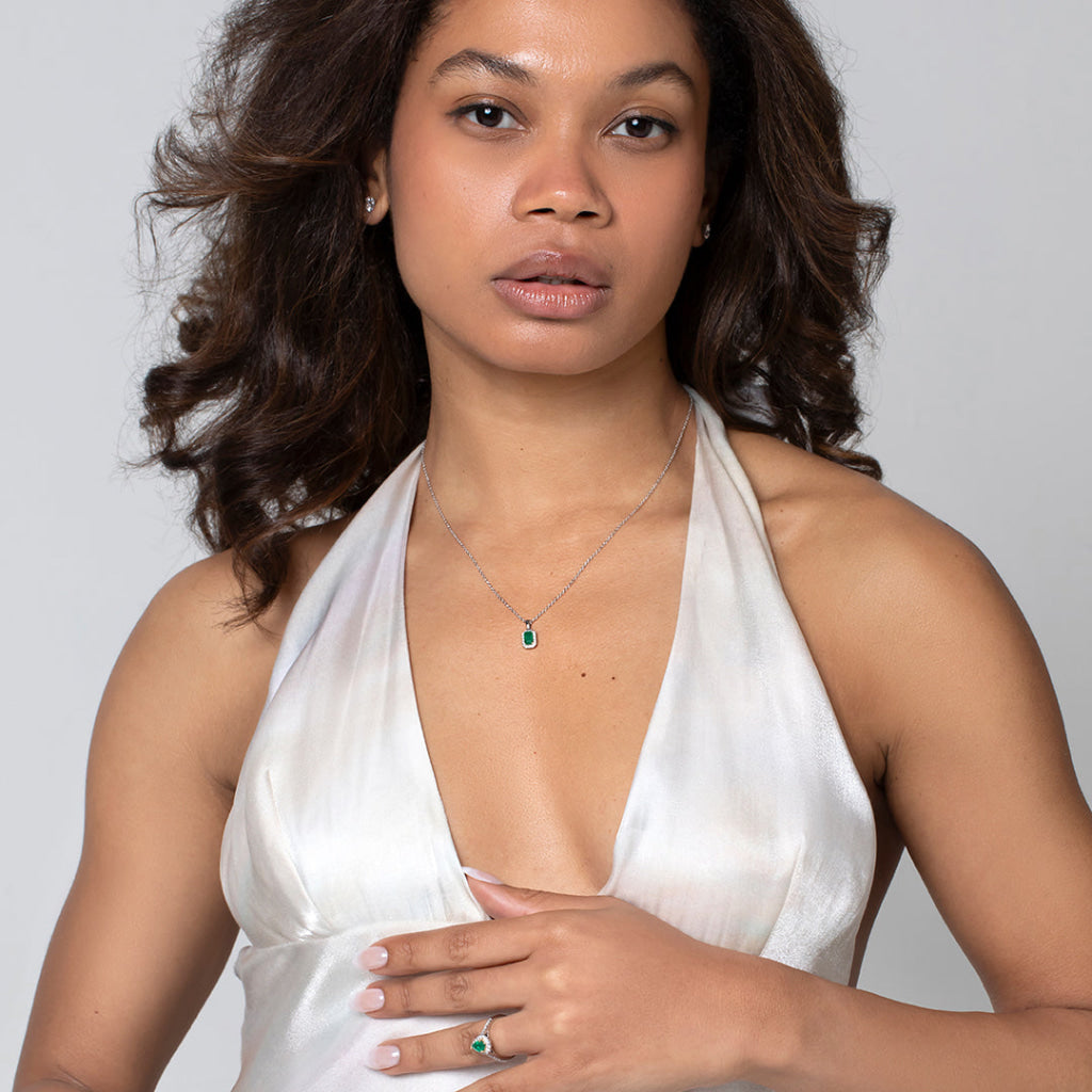 Lush Diamond & Emerald Necklace | 9ct White Gold - Necklace