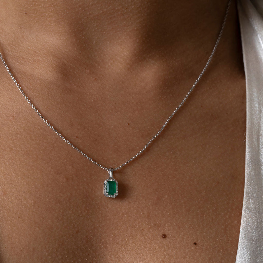 Lush Diamond & Emerald Necklace | 9ct White Gold - Necklace